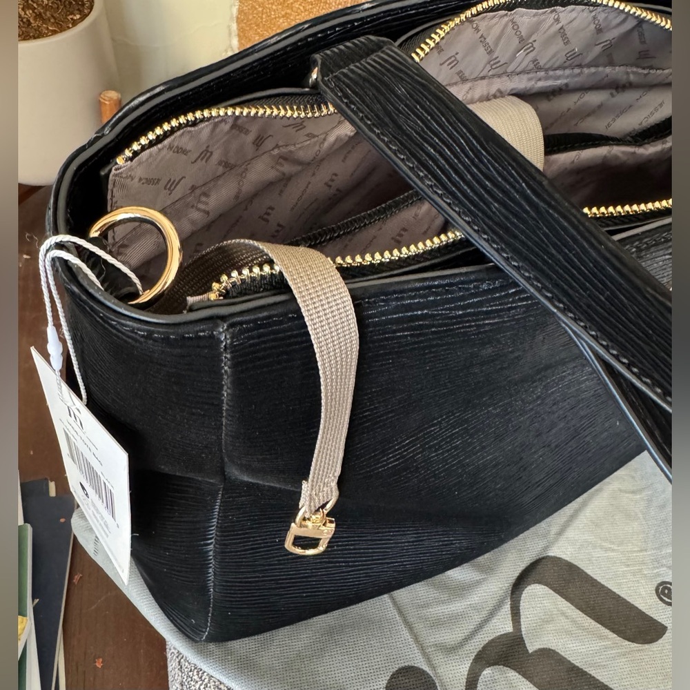 Jessica Moore Black Textured Travel Tote Bag NWT - Picture 13 of 15